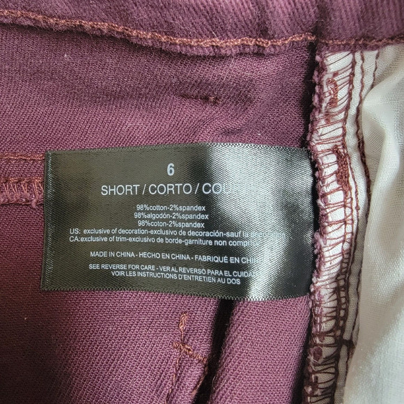 Gloria Vanderbilt Amanda Jeans Burgundy Women's Size 6 Short (A132) - Picture 9 of 11